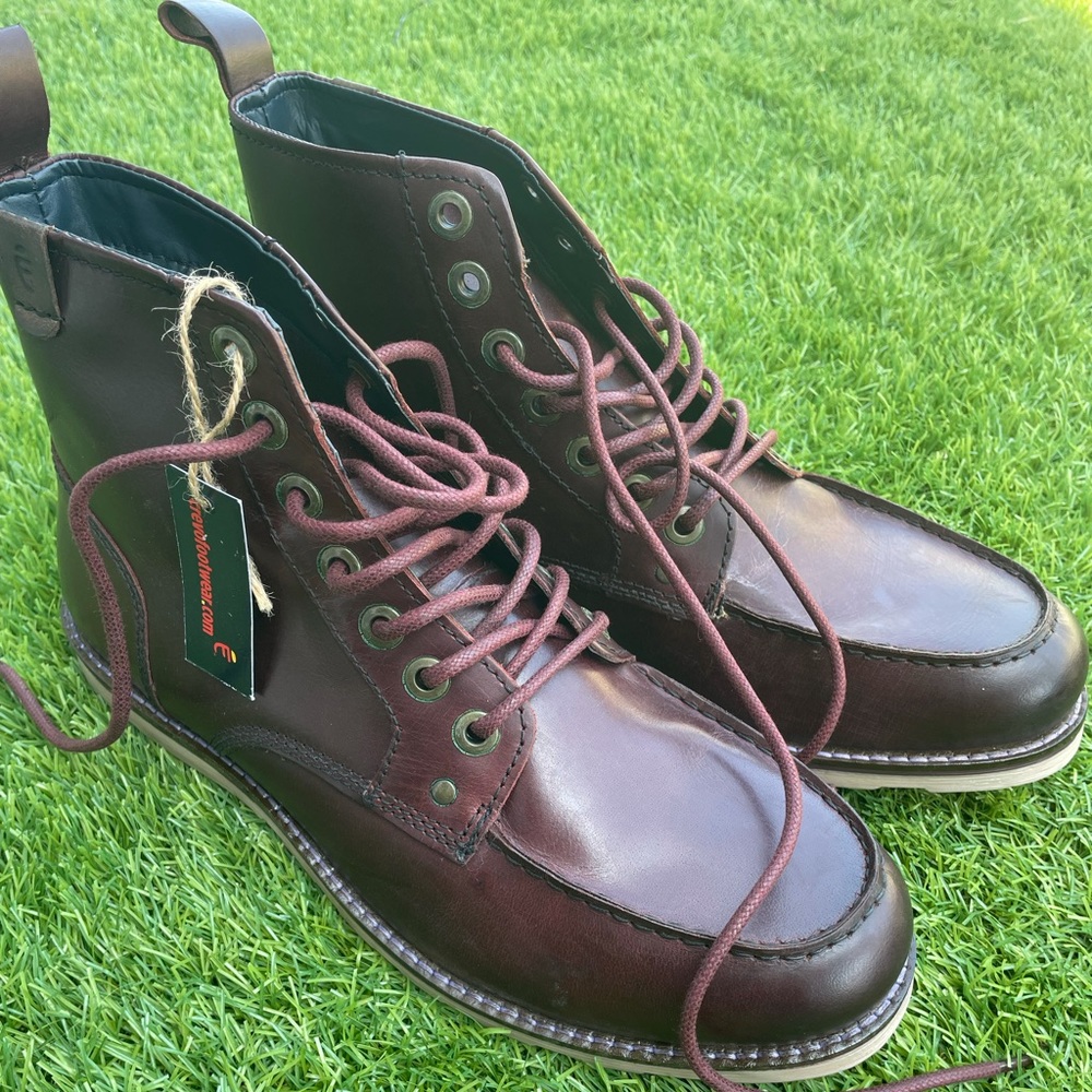 Crevo Men’s - Buck Leather Boots